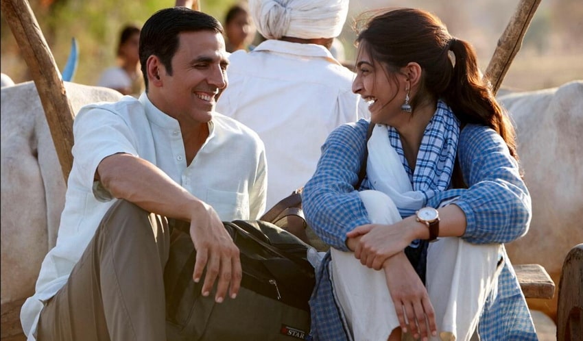 Best-Bollywood-Movies-on-Netflix-Pad-Man-12-min